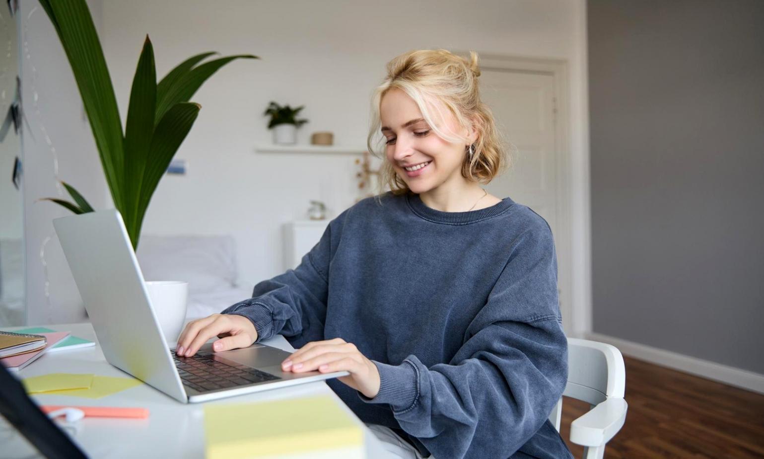 Modern trading setup overlooking Bangkok skyline with multiple monitors displaying market data